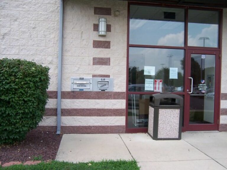 Aston Public Library img3 1 768x576