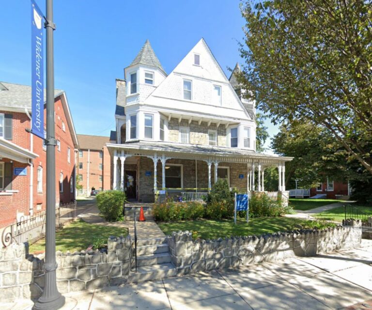 Social Work Counseling Services IMG 768x640