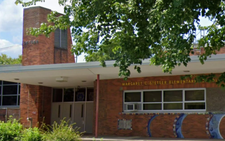 Stetser Elementary School Building 768x482