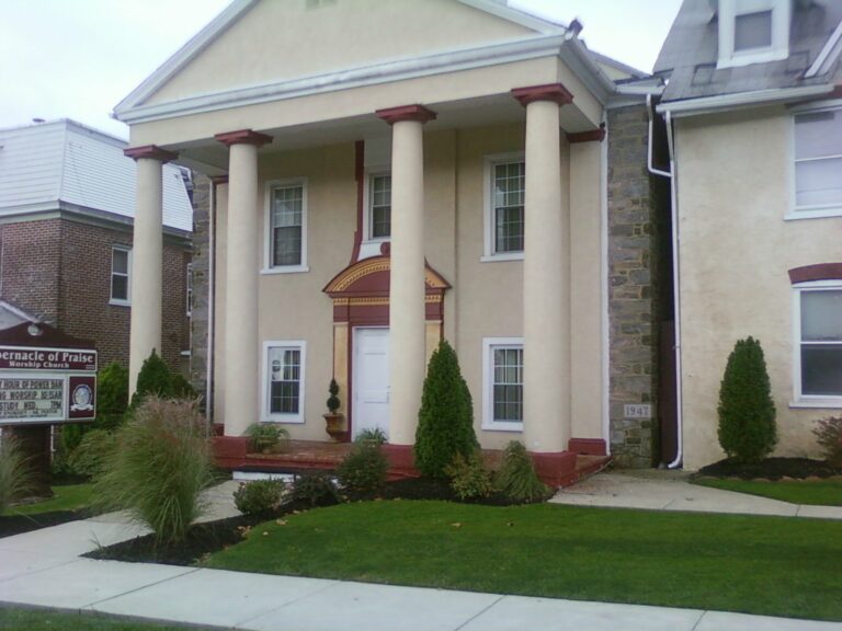 Tabernacle of Praise Worship Church Building 768x576
