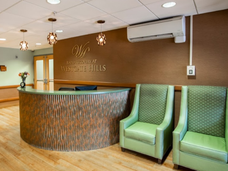 Westgate Hills Rehabilitation and Nursing Center Photo 768x576
