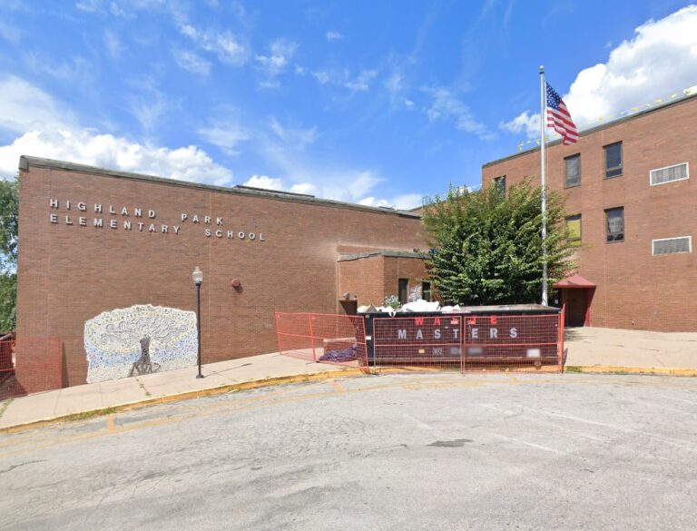 Highland Park Elementary School 768x585