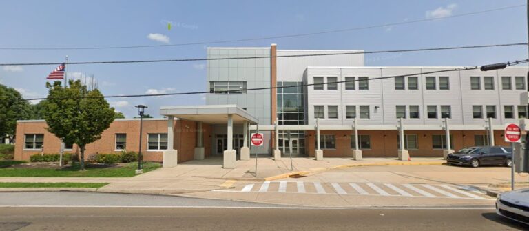 Manoa Elementary 768x335