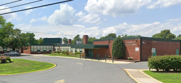edgewood elementary photo 768x355